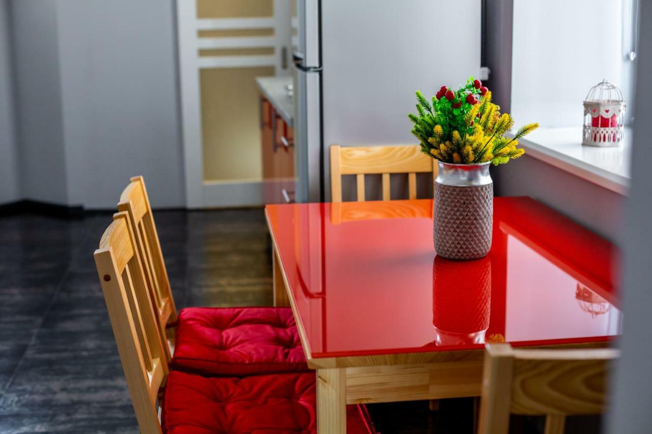 Alfa Apartments Chornovola Lwów Zewnętrze zdjęcie