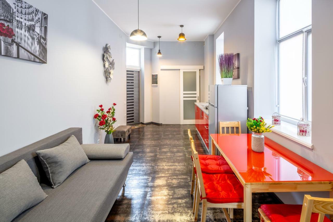Alfa Apartments Chornovola Lwów Zewnętrze zdjęcie